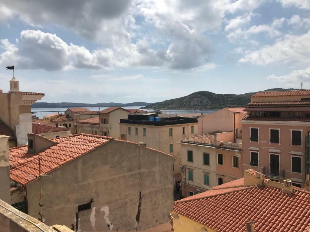 "Nonna Anna" Apartment La Maddalena  Exterior photo